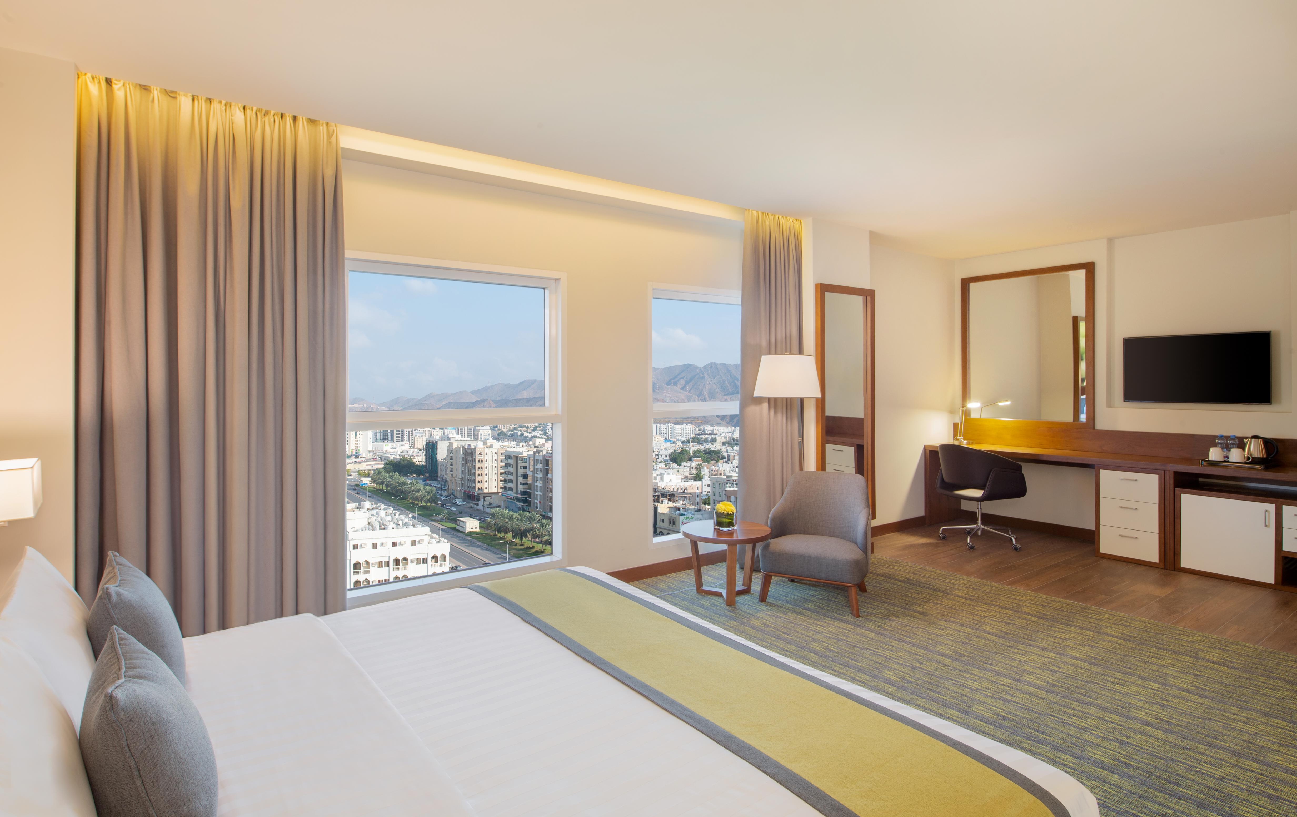 Wyndham Garden Muscat Al Khuwair Mascate Exterior foto