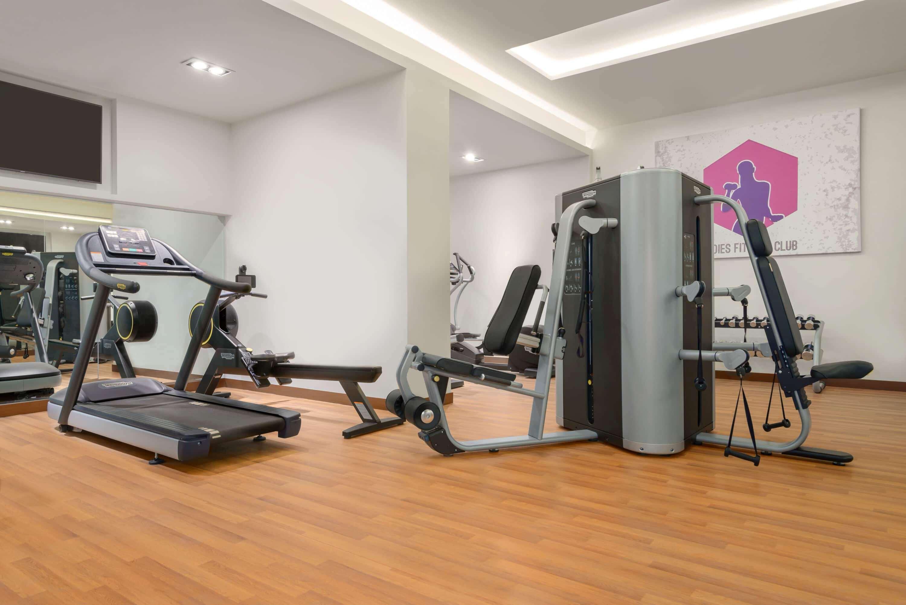 Wyndham Garden Muscat Al Khuwair Mascate Exterior foto