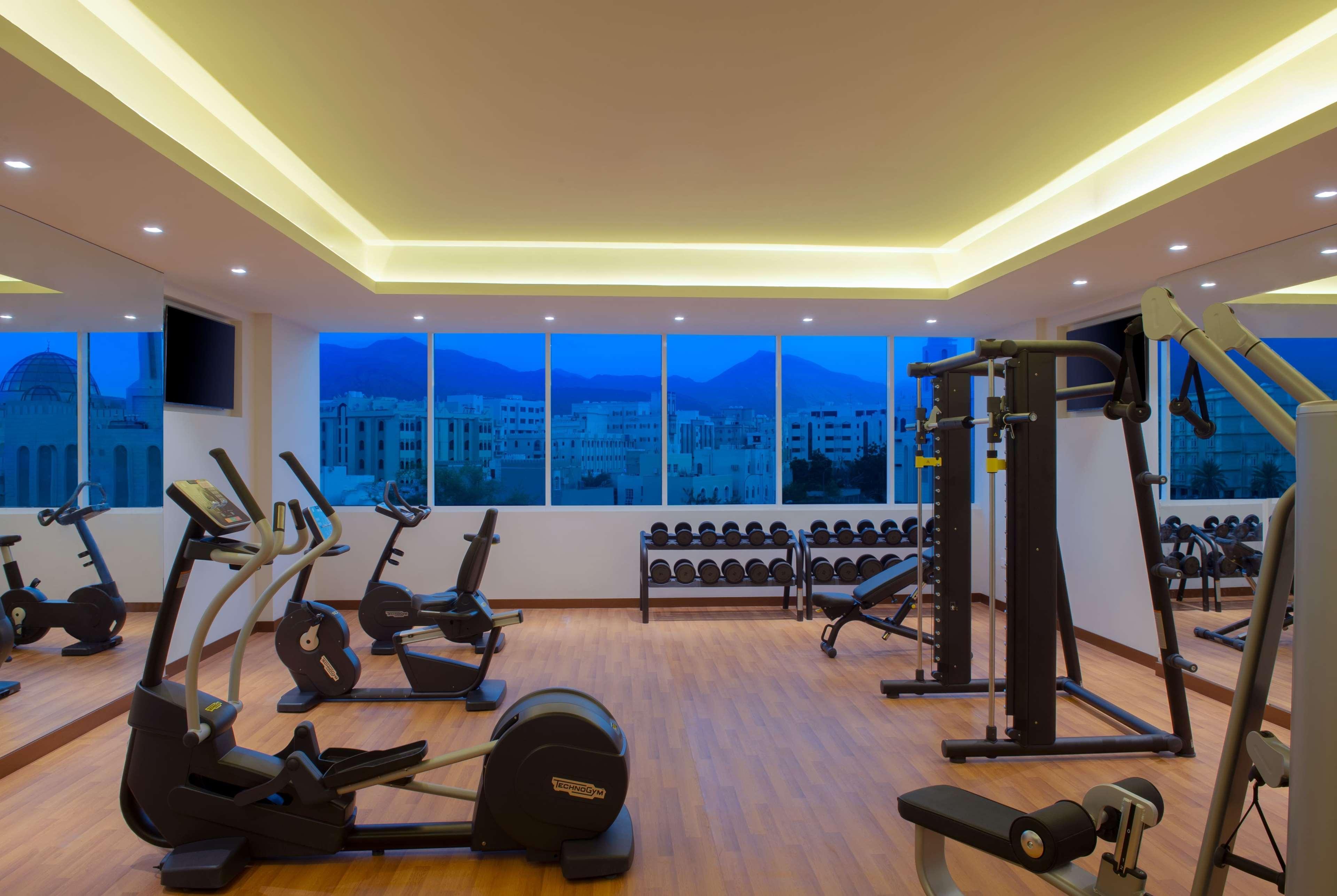 Wyndham Garden Muscat Al Khuwair Mascate Exterior foto
