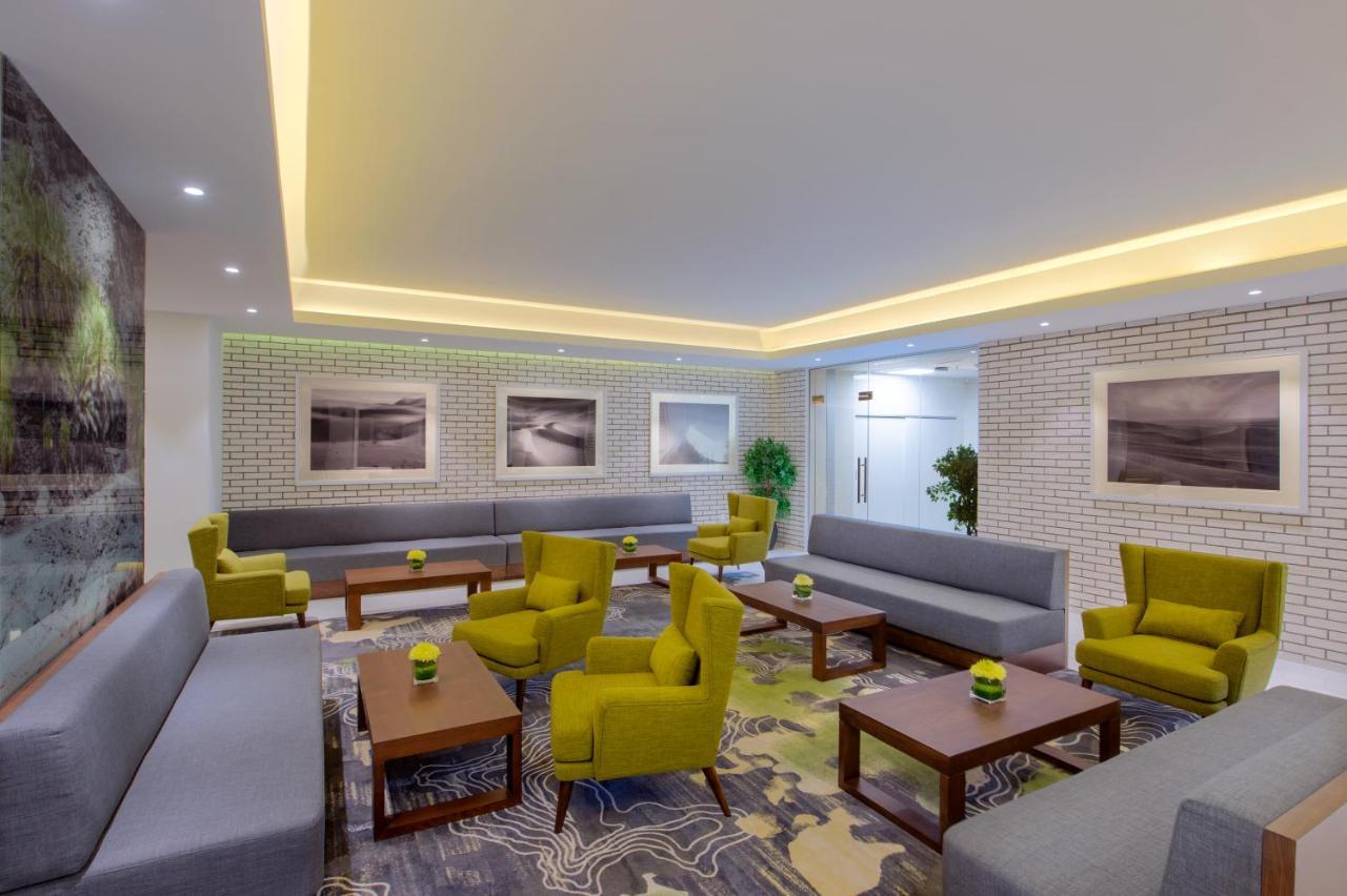 Wyndham Garden Muscat Al Khuwair Mascate Exterior foto